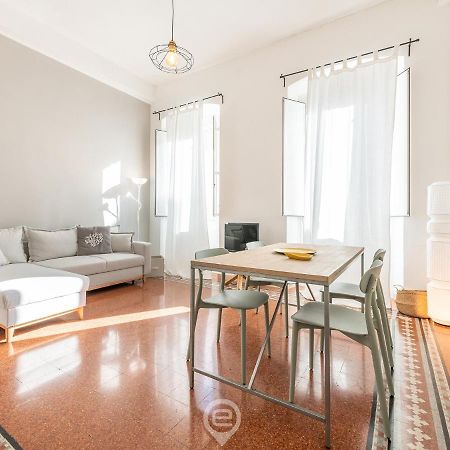 Mirabel Apartment - Wonderful Flat In City Center Cagliari Exterior photo