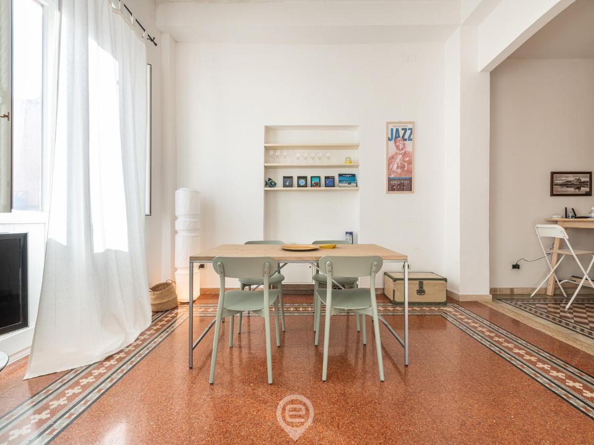 Mirabel Apartment - Wonderful Flat In City Center Cagliari Exterior photo