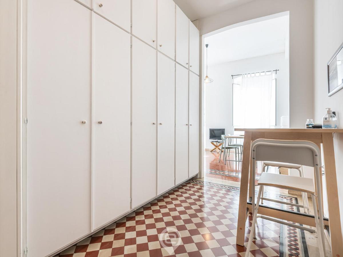 Mirabel Apartment - Wonderful Flat In City Center Cagliari Exterior photo