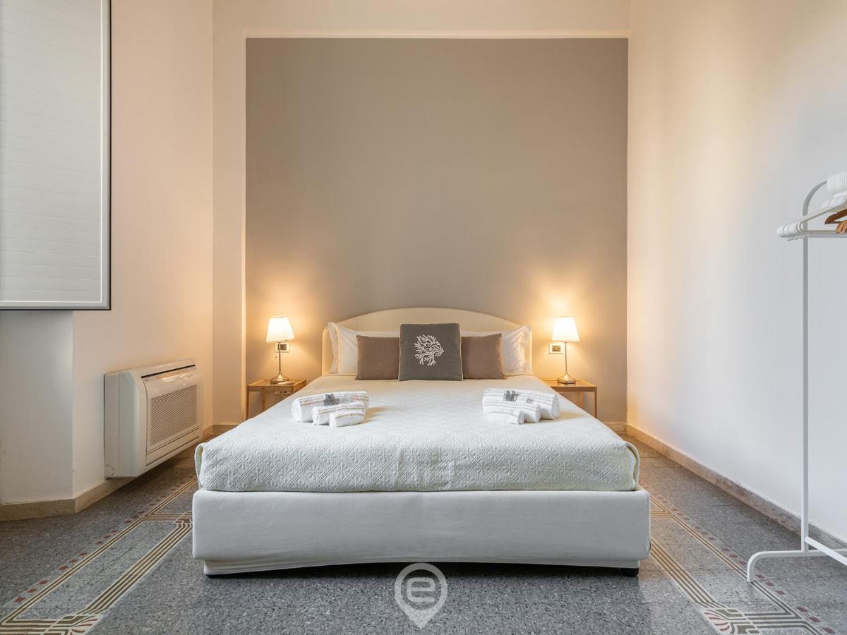 Mirabel Apartment - Wonderful Flat In City Center Cagliari Exterior photo